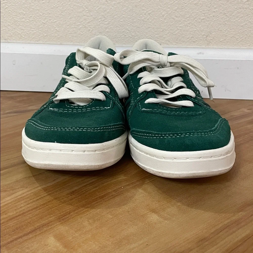 Sneeze x Reebok LT Court 'Viper Green' Sneakers (size 10.5)